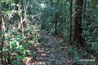 gunung tajam belitung
