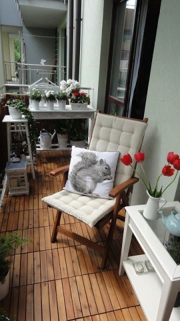 55 Desain Cantik Balkon Sempit Pada Rumah Tingkat ...