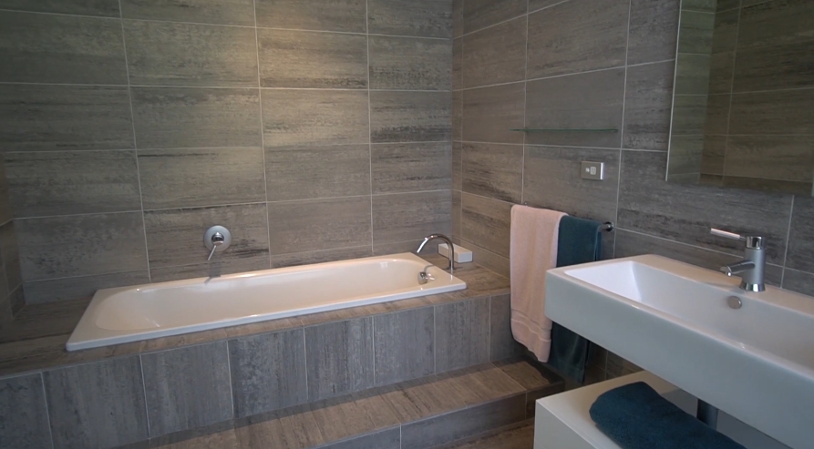 15 Interior Design Photos vs. 184E Prestidge Rd, Aongatete, New Zealand