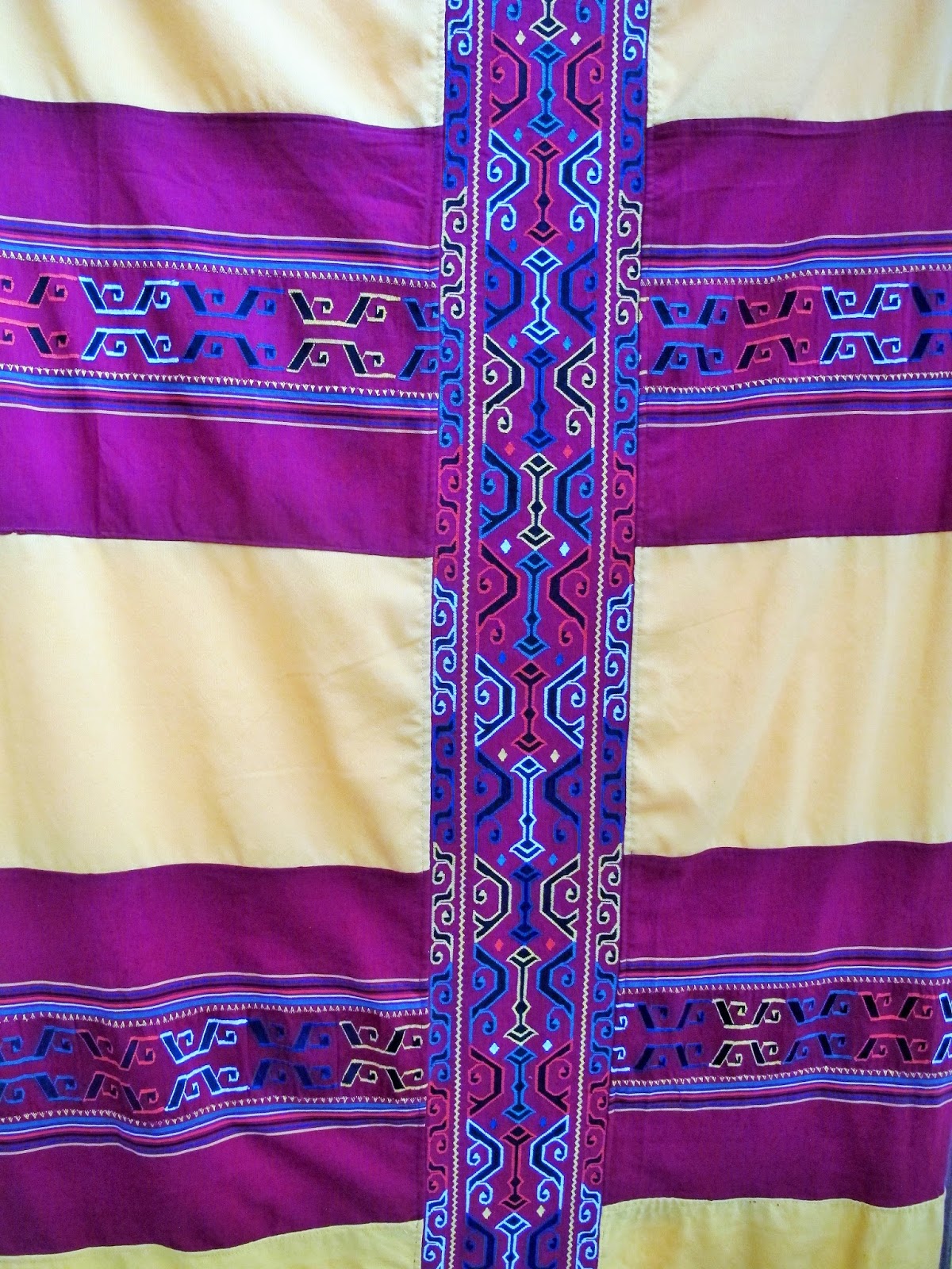 Gridcrosser Native Mindanao Textiles Add Colors to Cotabato City's