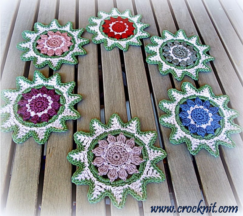 MICROCKNIT CREATIONS STAR Crochet Christmas Ornament Coaster