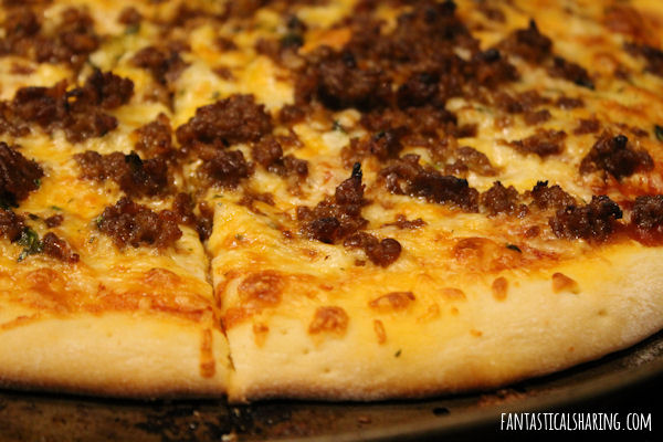 Mexican Chorizo Pizza #recipe #sausage #chorizo #pizza #maindish