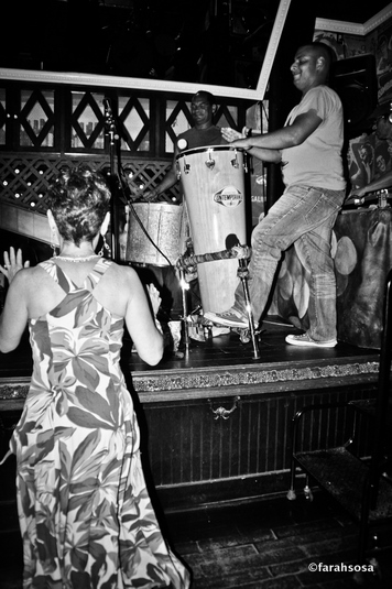 FARAHSTOP Eastside Luv ECL CTICA W Samba Reggae Drummers Mario Palais farahstop-eastside-luv-ecl-ctica-w-samba-reggae-drummers-mario-palais