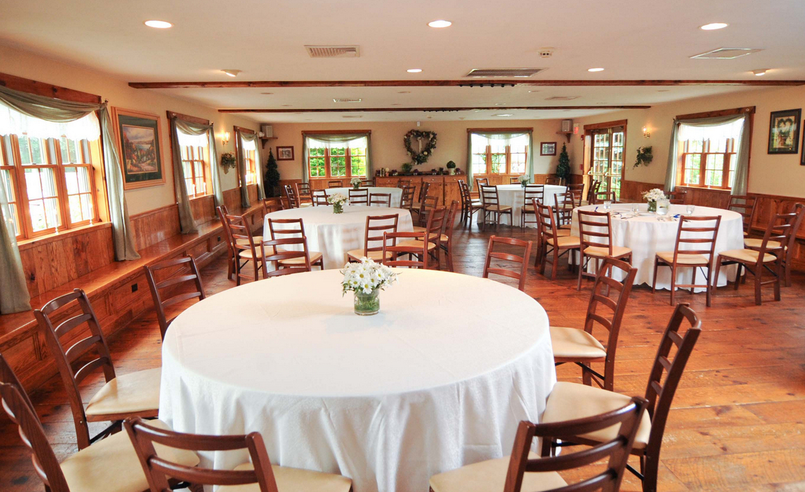 Zukas Hilltop Barn Spencer MA Wedding Venues Zukas Hilltop Barn Spencer MA Wedding Venues
