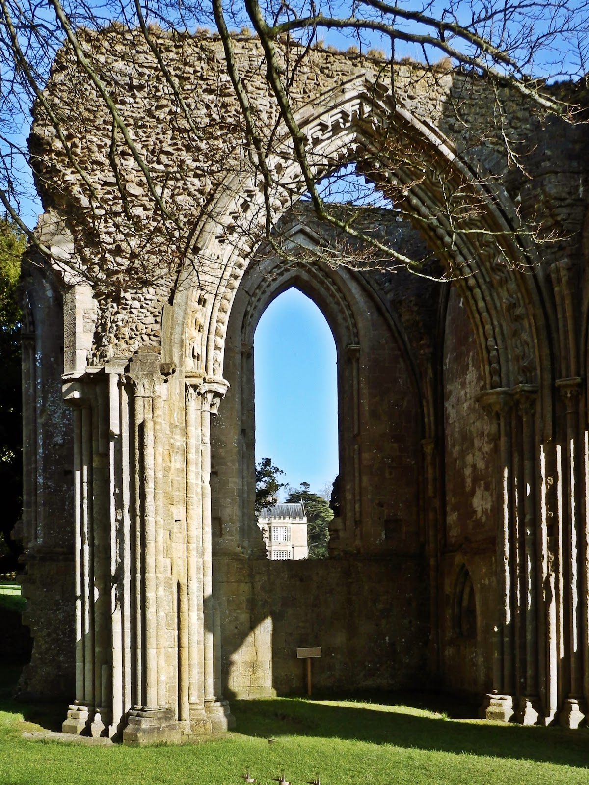 Not Out  King Arthur s Burial Place Glastonbury Abbey