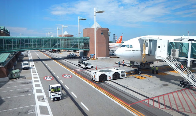 Aluguel de carro no aeroporto de Veneza Aluguel de carro no aeroporto de Veneza