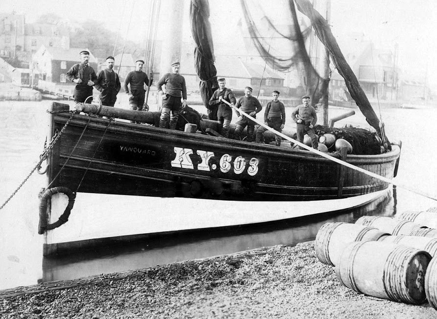 Tour Scotland Old Photograph Herring Fishing Boat In Kirkcaldy Fife