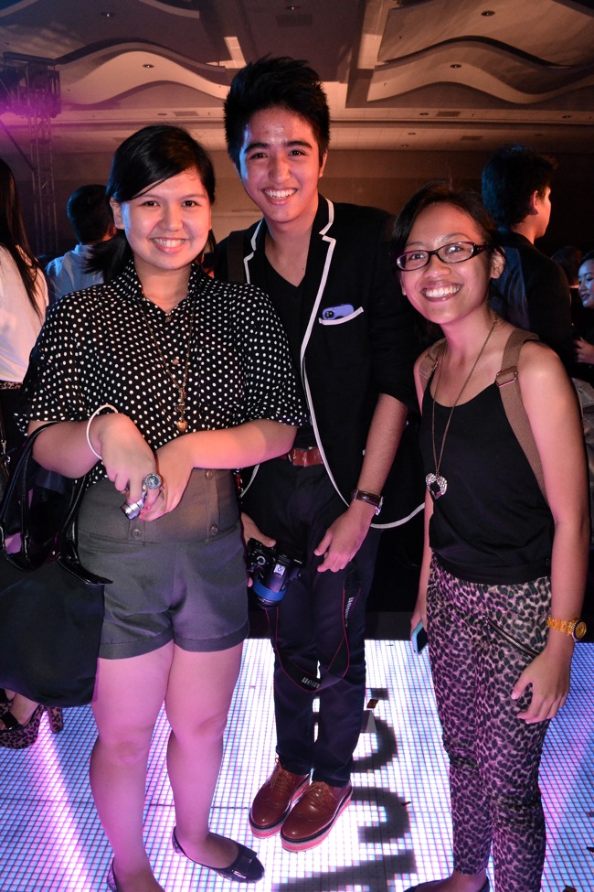 Vogue Esprit by Jac P.: PFW Bench X Rajo Laurel