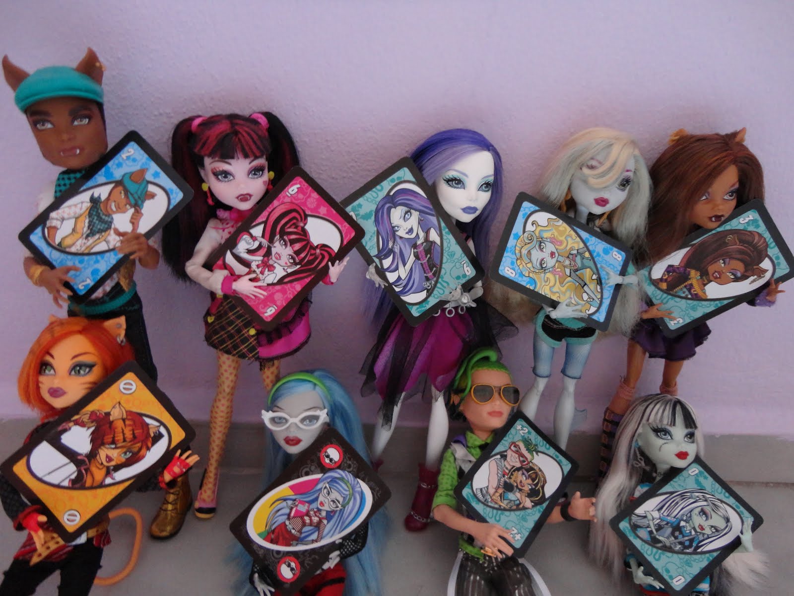Vidrados em Monster High Uno Monster high