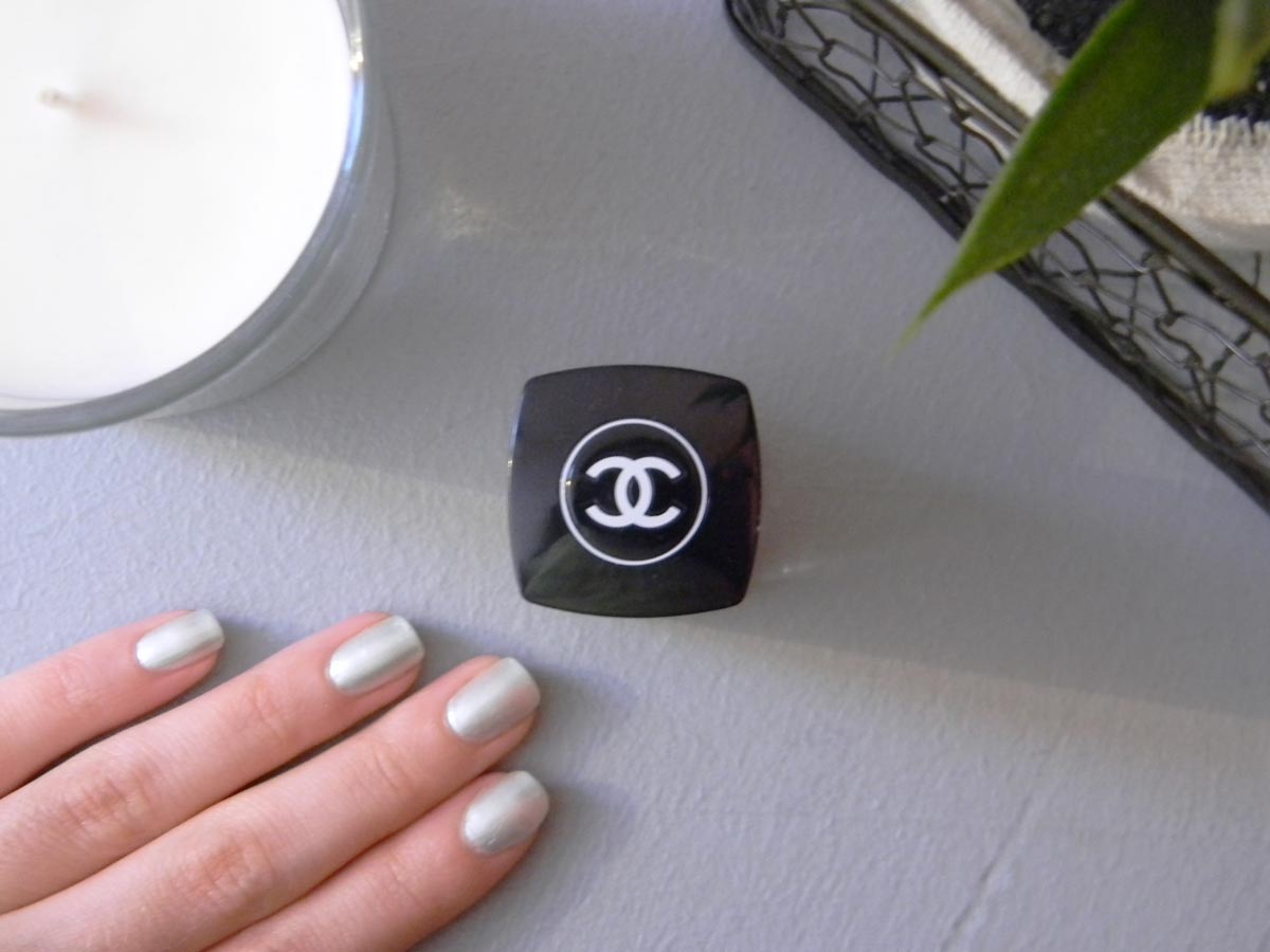 Le vernis nail colour 645 Paradisio Chanel Le vernis nail colour 645 Paradisio Chanel