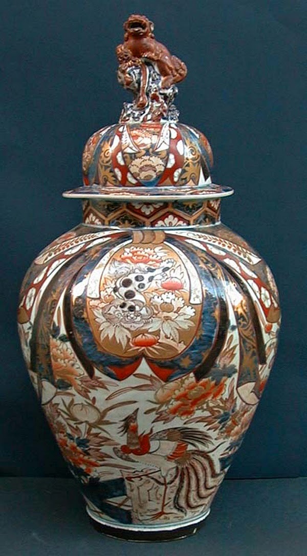 Japanese design decorative vase