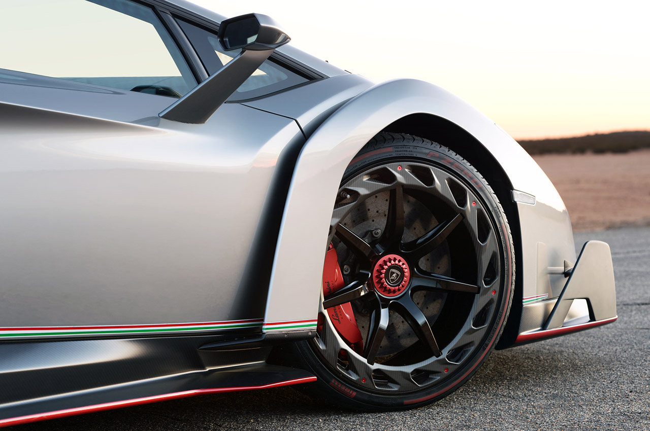 Lamborghini Veneno Coupe