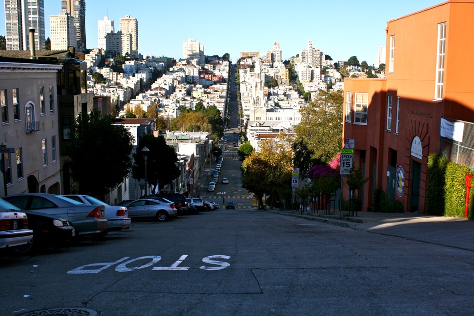 T and T Photographing the Legendary Steep Hills of San Francisco