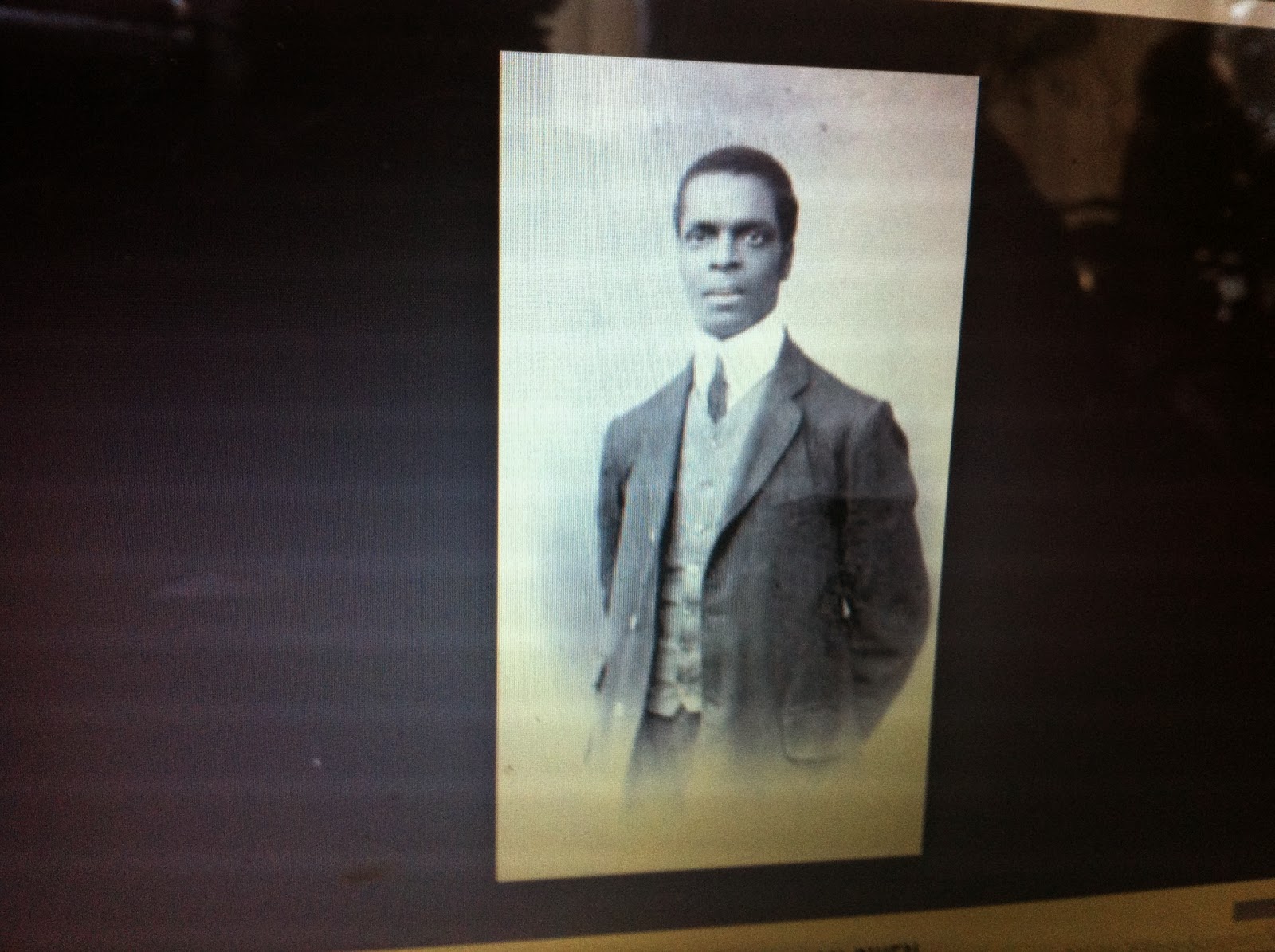 Rene maran biography 07 image