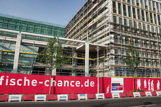 Baustelle Neubau des Bundesministeriums für Bildung und Forschung, Dienstsitz Berlin, Kapelle-Ufer 1, 10117 Berlin, 09.07.2013