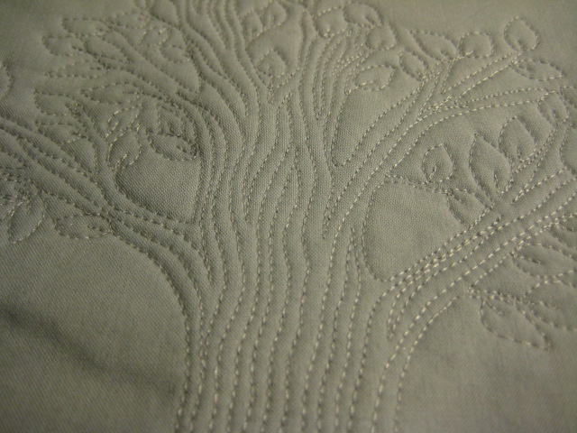 free motion quilting adventures, free motion quilted tree detail