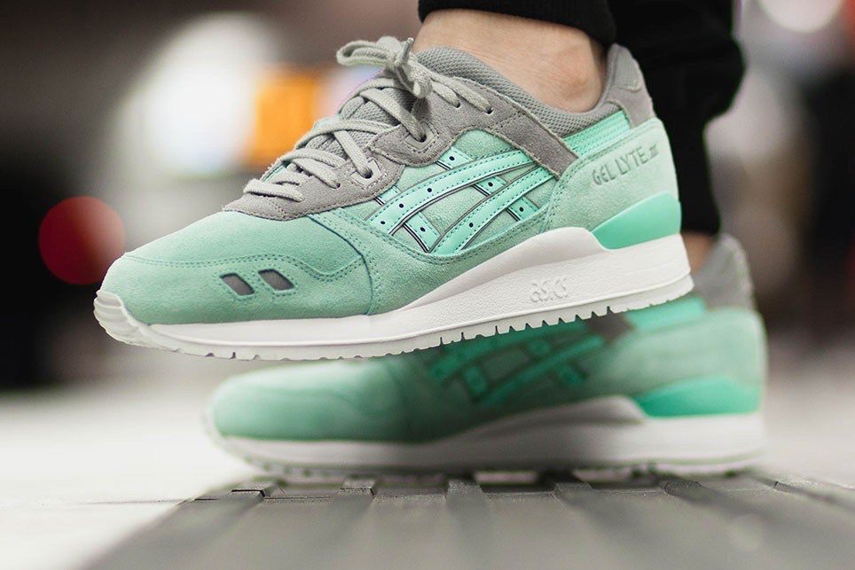 asics gel lyte iii light mint