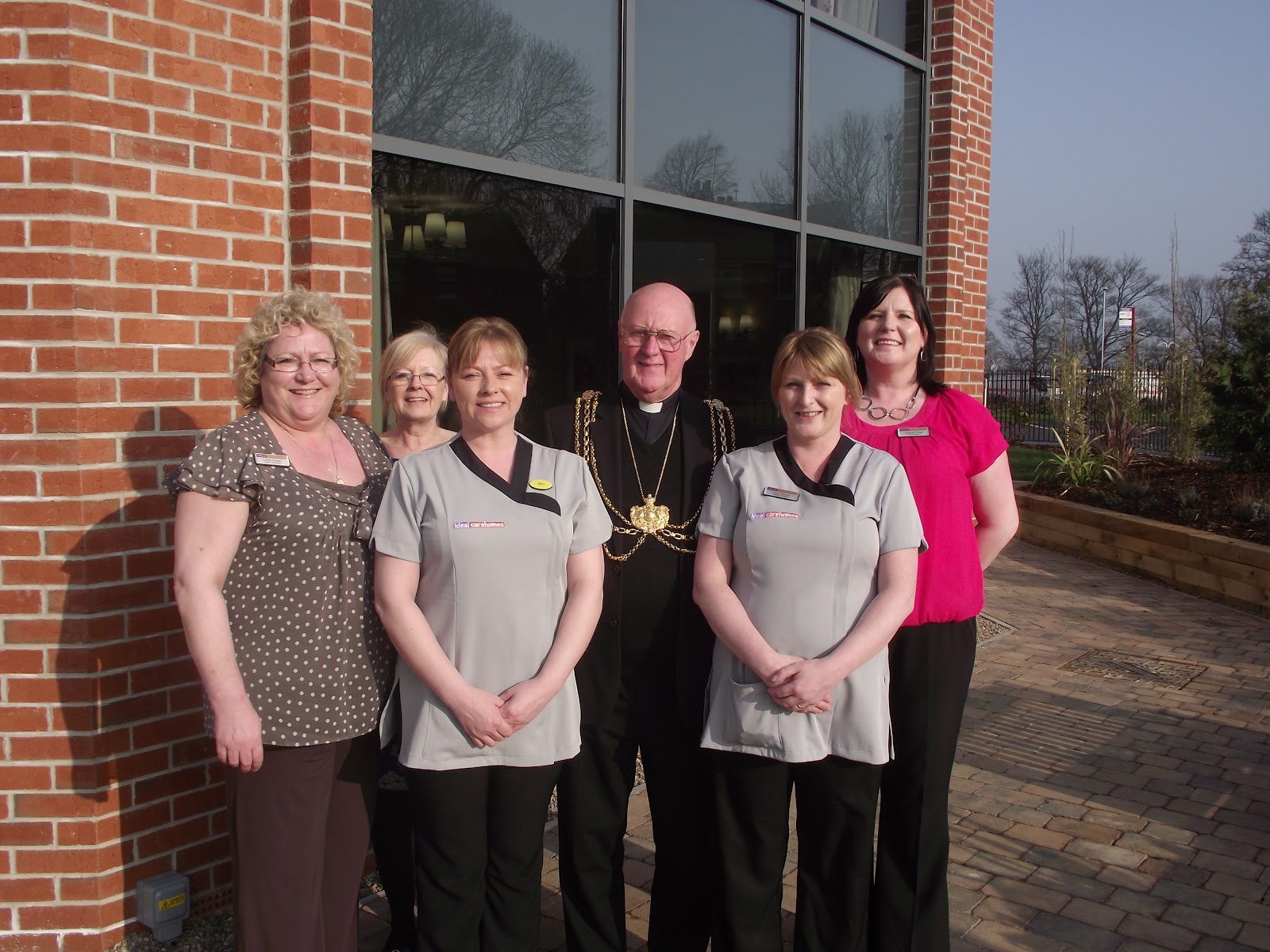 Ideal Care Homes Blog New Oak Tree Lodge Care Home Opens its Doors