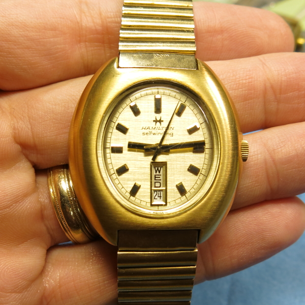 hamilton digital watch 1972