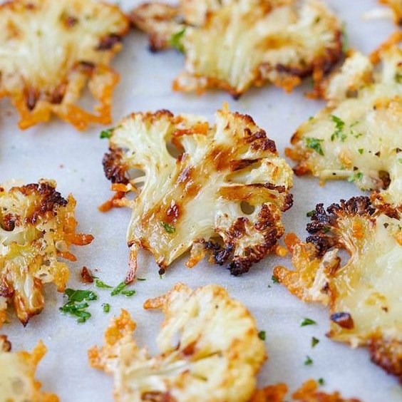Parmesan-Roasted Cauliflower #Parmesan #Cauliflower Parmesan-Roasted Cauliflower #Parmesan #Cauliflower