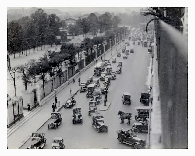 economic shifts throughout this 1920s economic modifications inside any 1920s