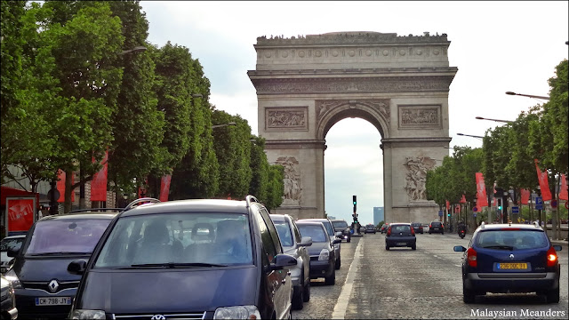 Paris, Champ Elysees, Arc de Triomphe