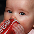 Los médicos están pidiendo a los padres dejen de dar Coca-Cola a sus niños. Lo que ocurre en el cuerpo da miedo