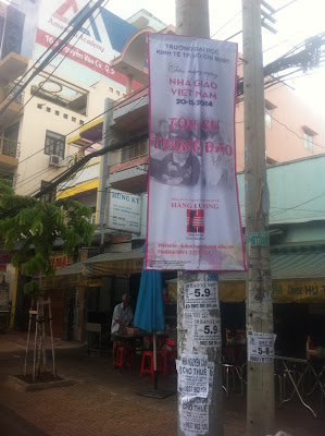 treo bang ron gia re