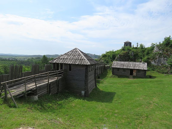 Gród na Górze Birów birów