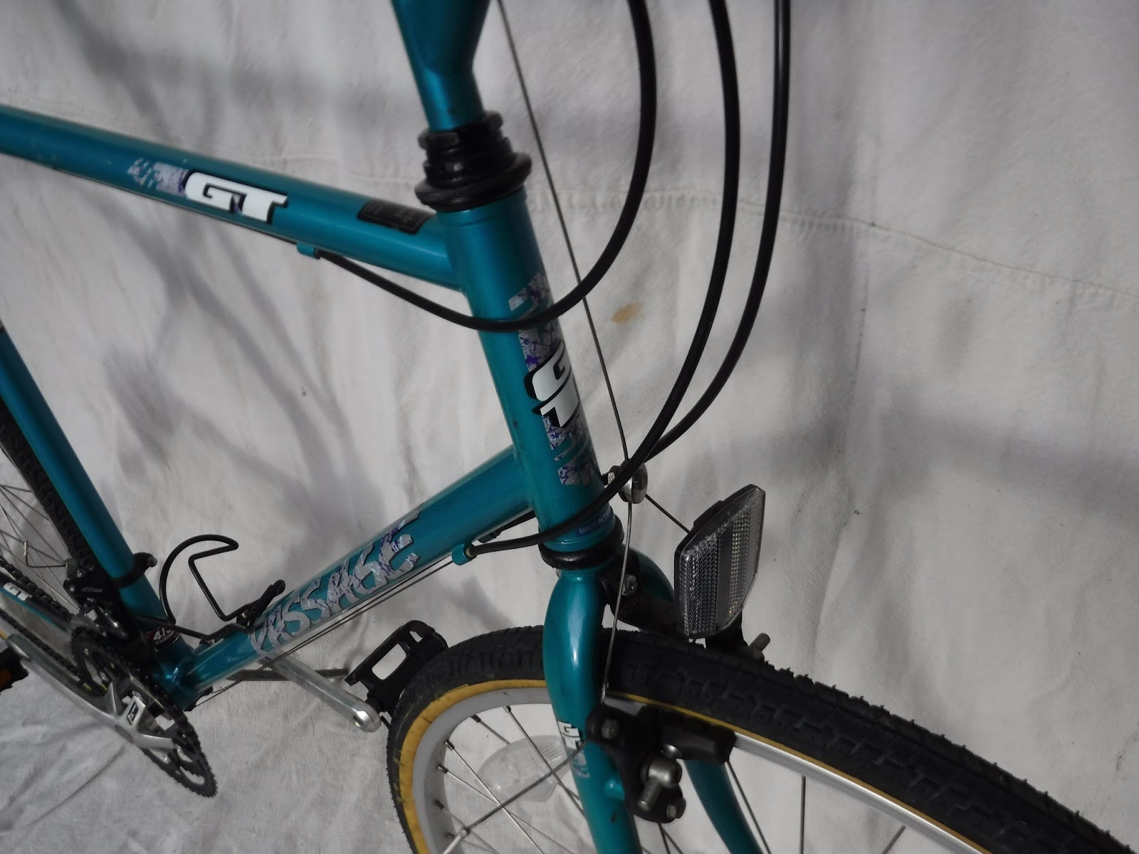 gt passage cross series bike
