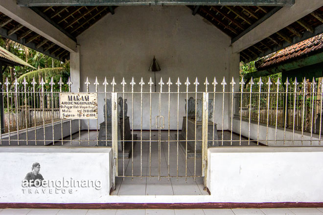 makam aroeng binang kebejen kebumen