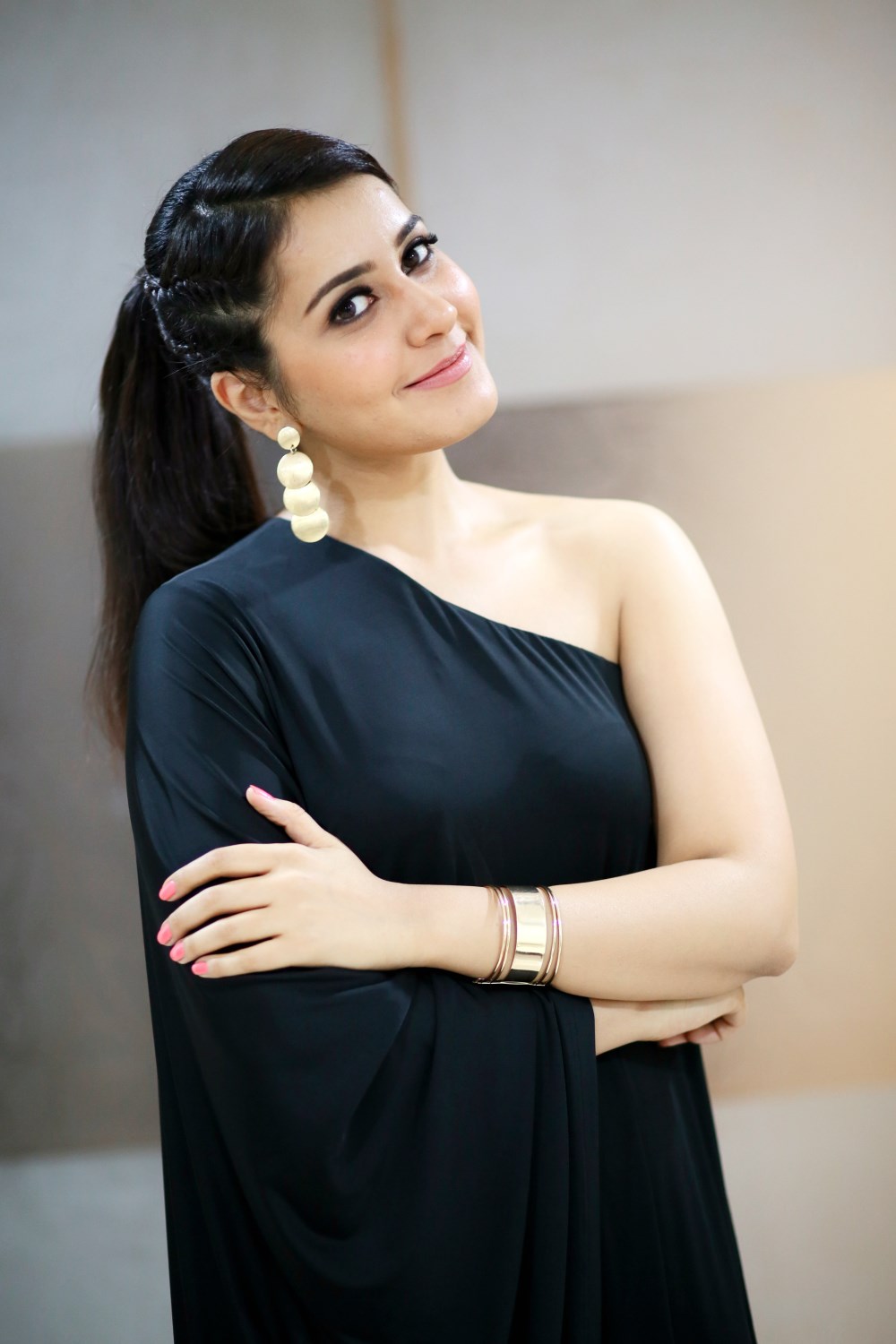 Rasi Rasi Xxx Video - Actress Rashi Khanna Hot in Black Dress ULTRA HD Photos | Indian ...