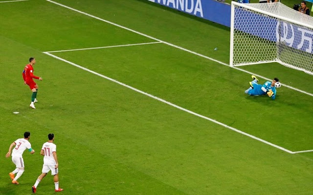 Kegagalan Cristiano Ronaldo Saat Menendang Pinalti Saat Portugal Melawan Iran 1 - 1 Kegagalan Cristiano Ronaldo Saat Menendang Pinalti Saat Portugal Melawan Iran 1 - 1