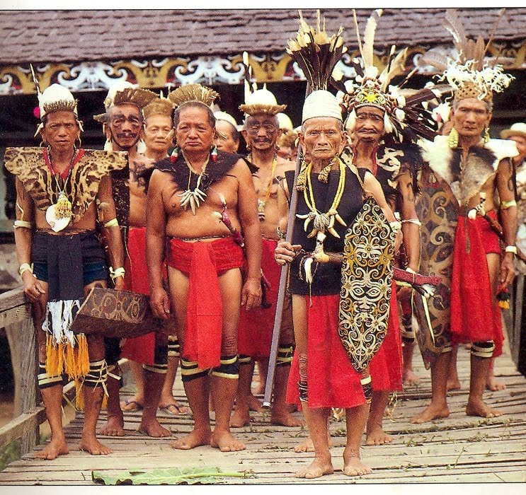 Nusantaraku: Komunitas Suku Dayak, Identitas Pulau Kalimantan