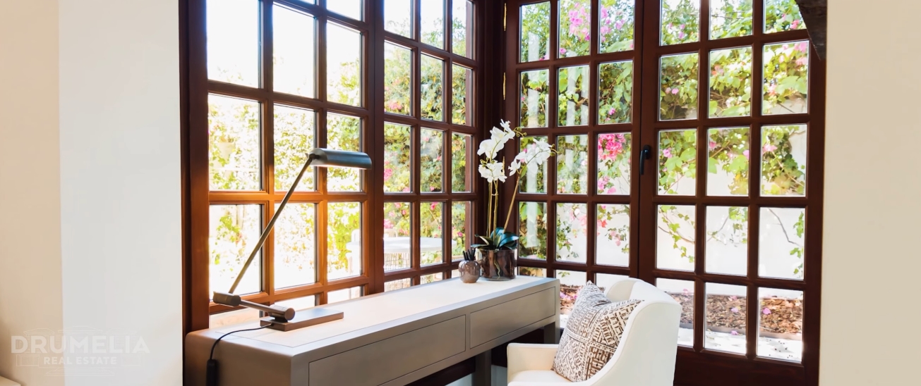 25 Photos vs. Luxury Villa In Nueva Andalucía, Marbella Interior Design Tour