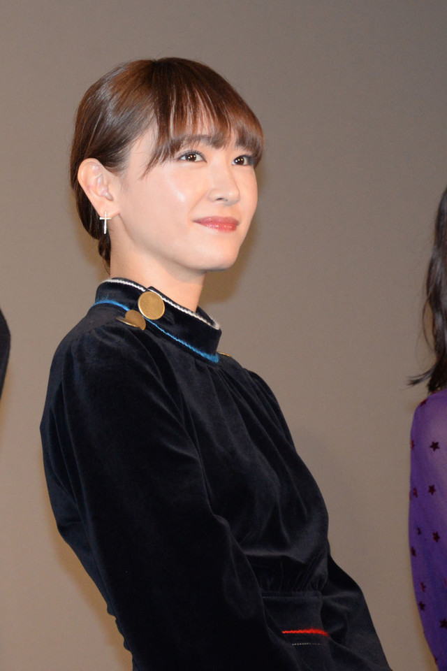 yui aragaki mix nao kanzaki and a few friends yui aragaki quot mix quot movie yui aragaki mix nao kanzaki and a few friends yui aragaki quot mix quot movie