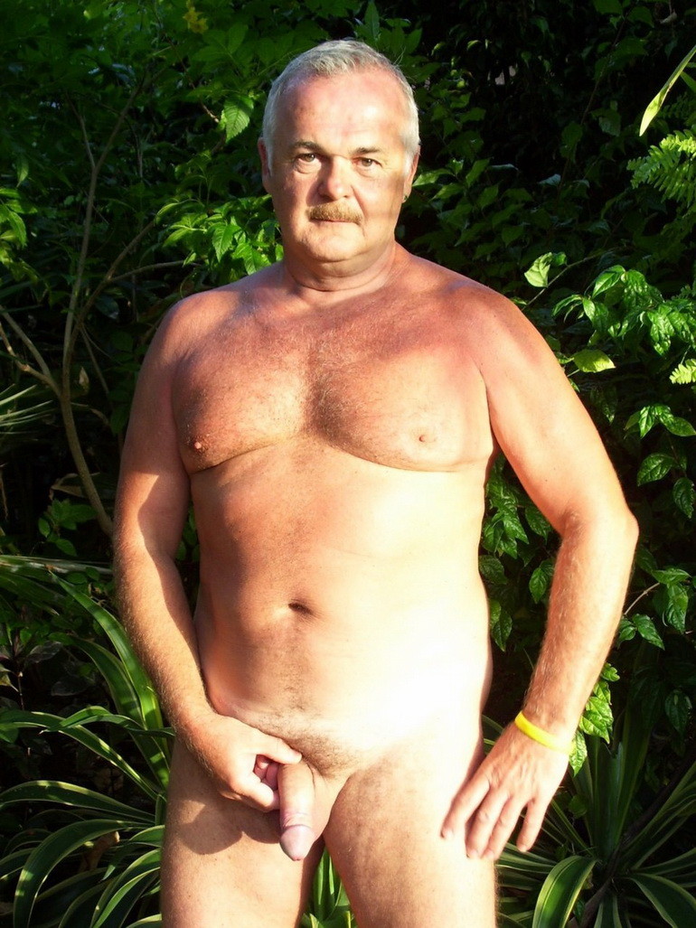 Handsome Dad Nakedd