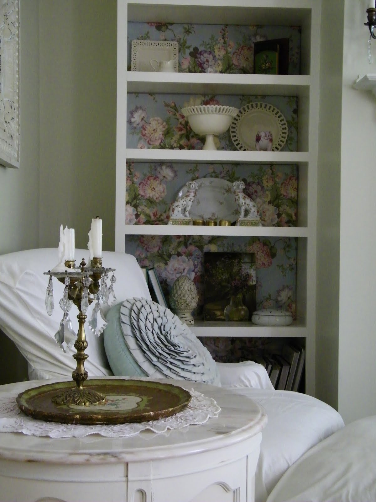 Maison Decor pretty chintz fabric in bookcases