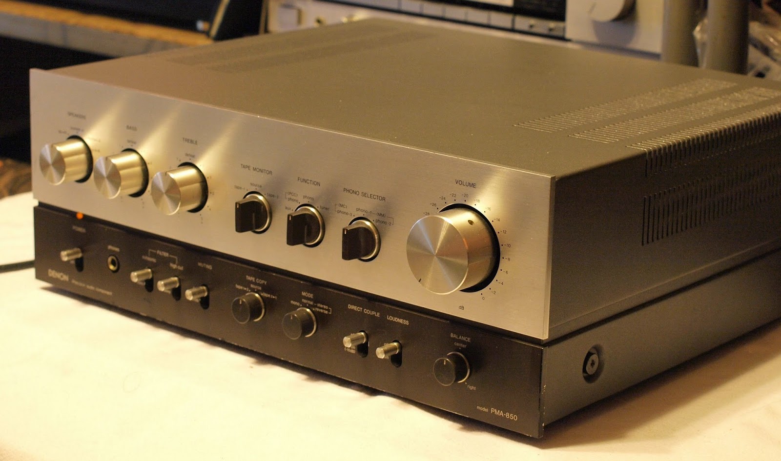 Denon PMA850 Integrated Amplifier AudioBaza