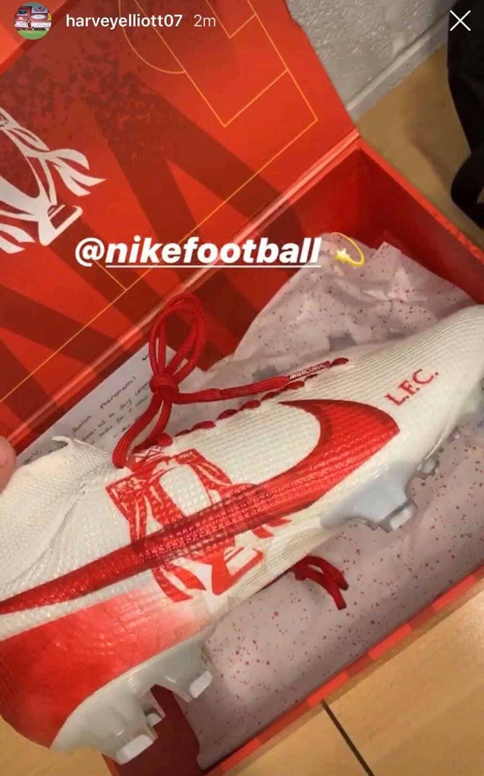 Nike Creates Special Boots to Celebrate Liverpool Title Player