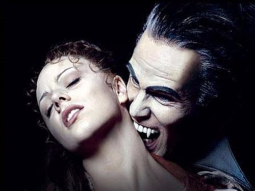 Giải nghĩa giấc mơ thấy ma cà rồng Giải nghĩa giấc mơ thấy ma cà rồng