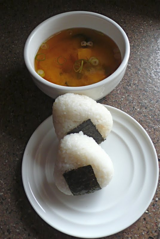 Food Endeavours of the Blue Apocalypse: Onigiri (Japanese Rice Balls ...