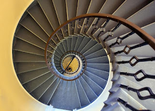 Fuente: http://www.pearltrees.com/s/pic/or/bell-rock-lighthouse-stairs-61715899