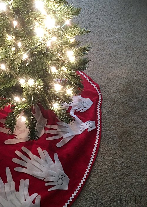 She's Crafty Handprint Christmas Tree skirt