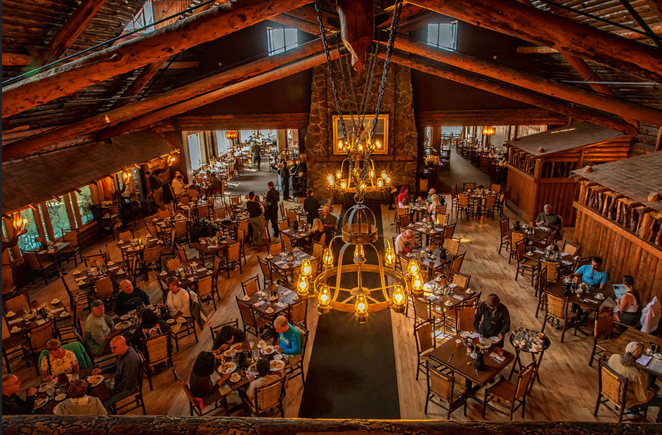 Las migas me persiguen Old Faithful Inn Dining Room