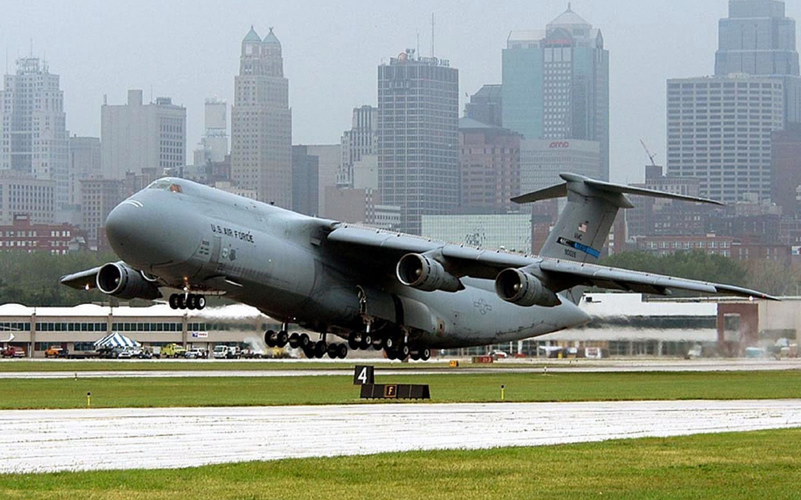 Lockheed C Lockheed C-5 Galaxy Wallpapers