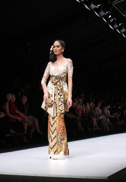 kebaya bali anne avantie kebaya bali anne avantie