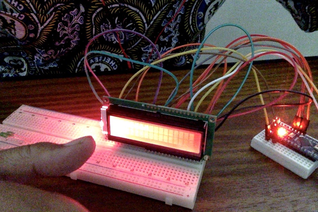 Nugroho's blog.: Displaying and Scrolling Text Typed via Serial Monitor ...