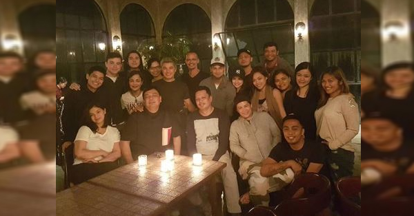 LOOK: Angel Locsin Poses For A Photo With The Whole "The General's Daughter" Family LOOK: Angel Locsin Poses For A Photo With The Whole "The General's Daughter" Family