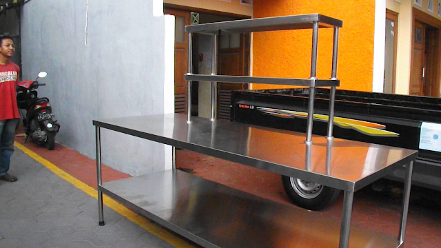 Meja Stainless steel untuk Dapur resto